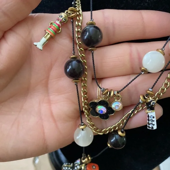 Betsy Johnson Mod 60’s Scooter Necklace - Picture 4 of 5